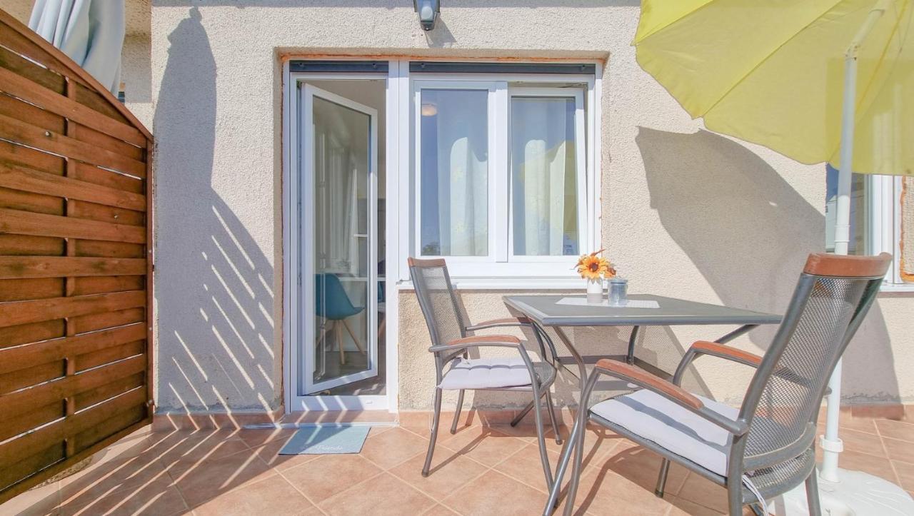 Ester Novigrad Istria Exterior foto